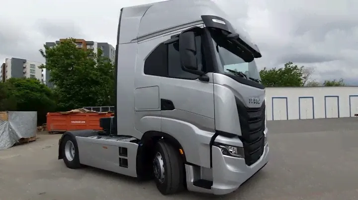 İVECO S-WAY 570 İNTERİOR / EXTERİOR