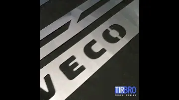 Накладки на двери и спалку для грузовика IVECO