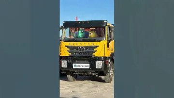 Наши менеджеры, когда получили новый самосвал #HONGYAN 📲для покупки и по вопросам: 8-800-444-33-16