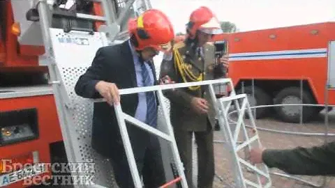 Пожарная автолестница DLK 55 CS (Magirus) в Бресте