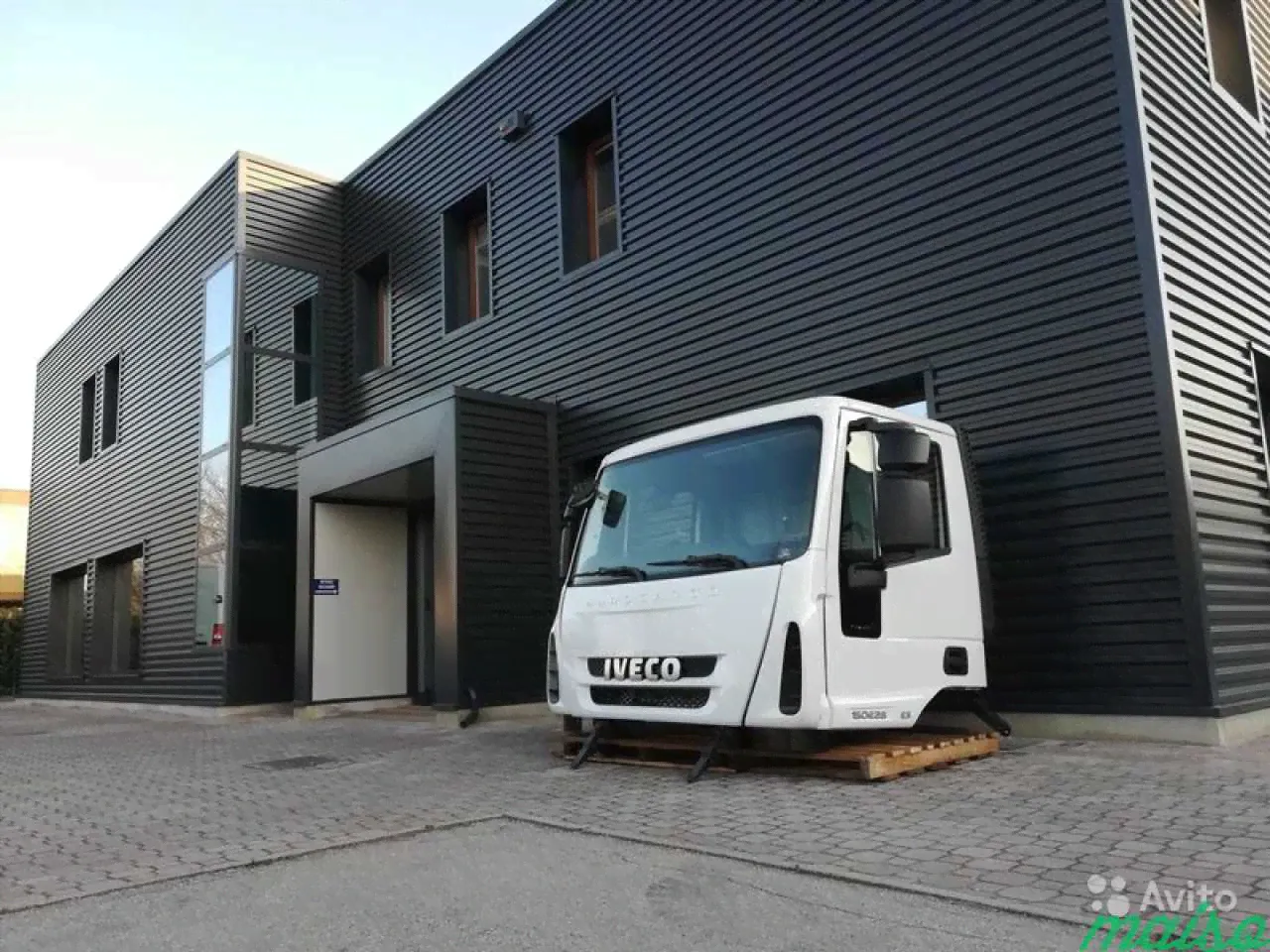 Кабина Ивеко Еврокарго (Iveco Eurocargo) в Санкт-Петербурге-3