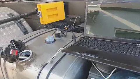 Монтаж GPS трекера и датчика уровня топлива на IVECO